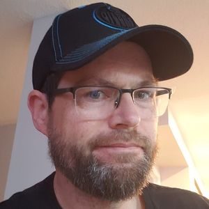 Meet your Posher, Jonathan